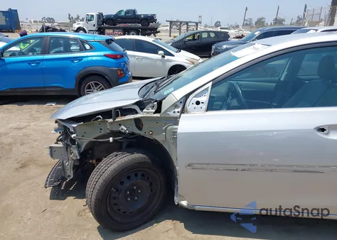 2016 Toyota Corolla Le from USA, damaged, VIN 2T1BURHE0GC684775